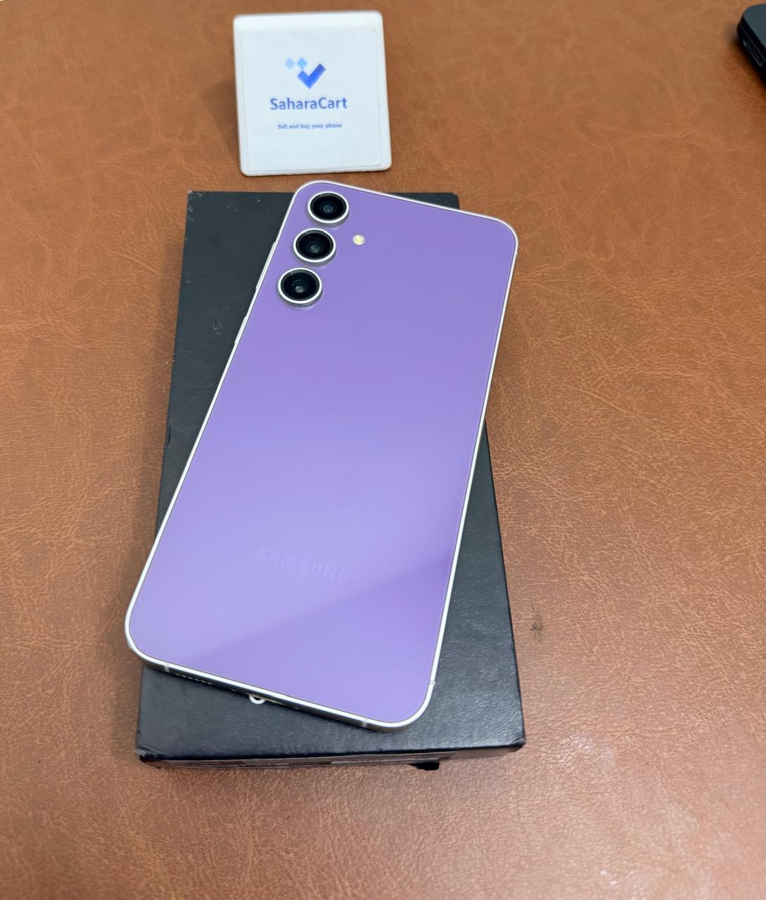 Samsung S23EF 8/128gb