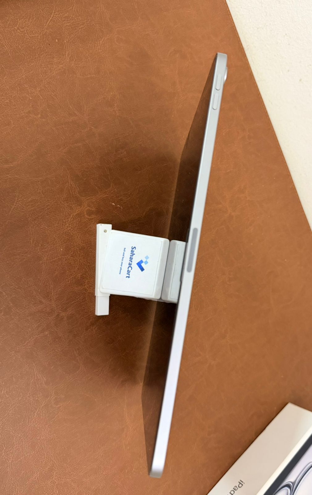 iPad Air M3 256gb -2  months old