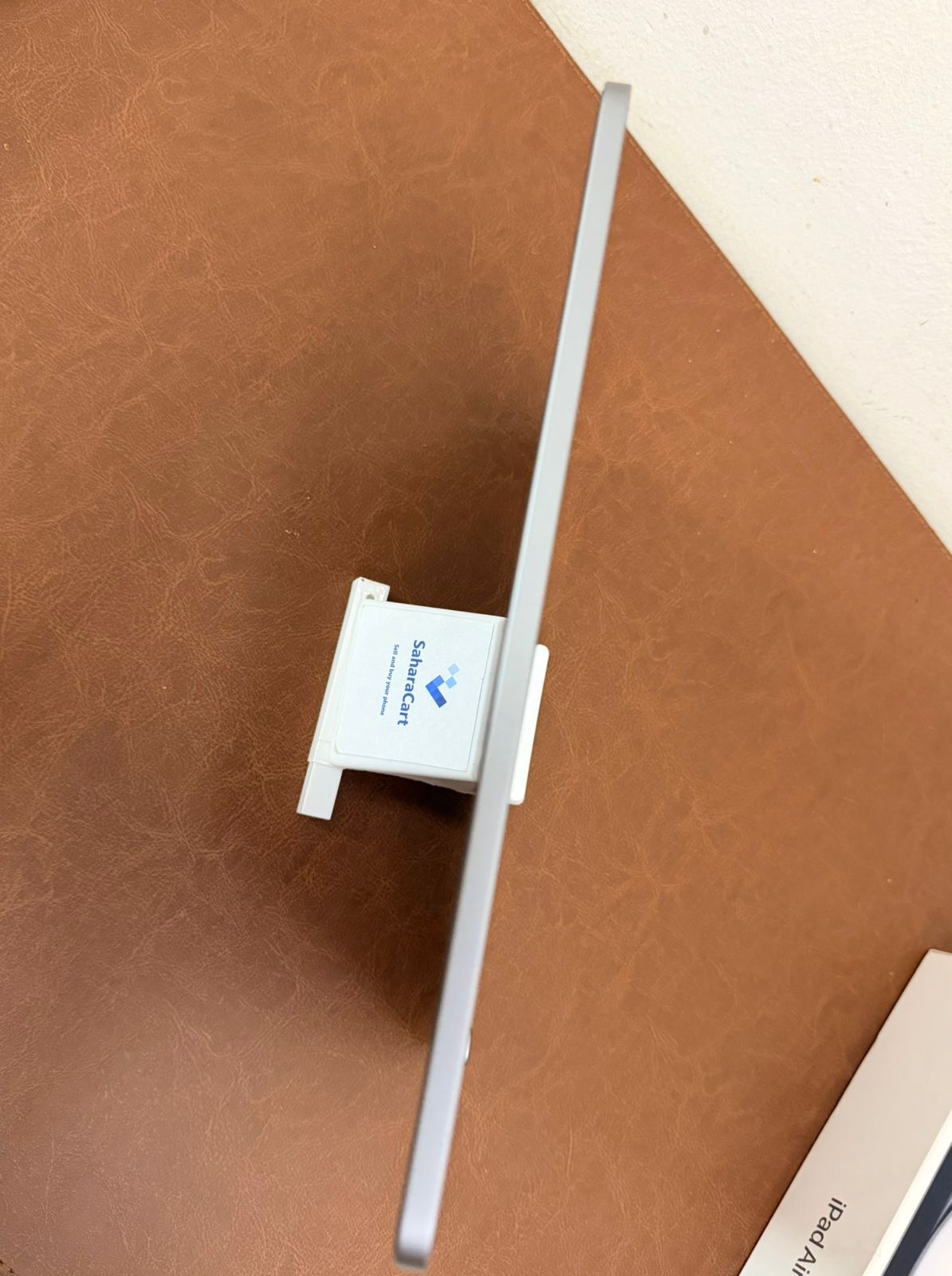 iPad Air M3 256gb -2  months old