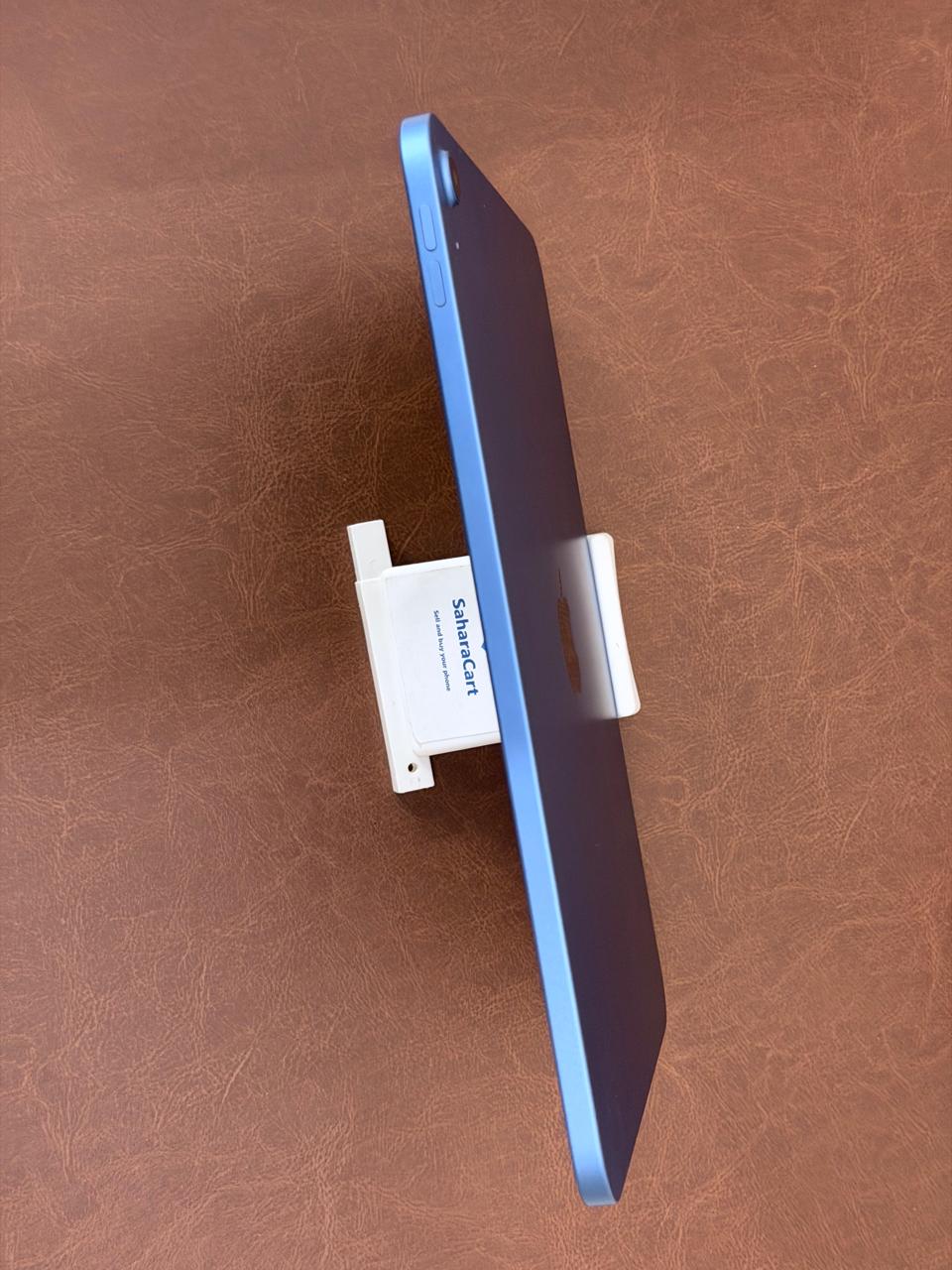 iPad A16 11th gen 128gb with (AppleCare +)