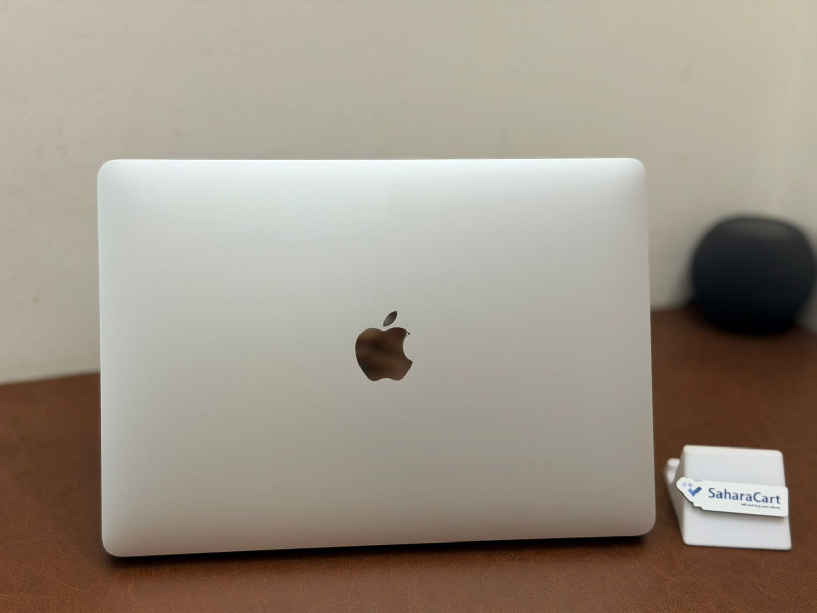 Mac book Air M1 8/256gb 7 days old