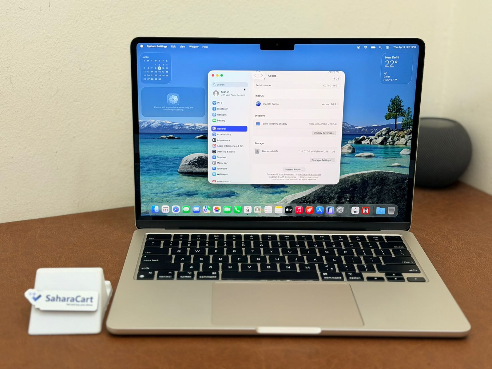 Mac book Air M3 Chip 13 inch 8/256gb