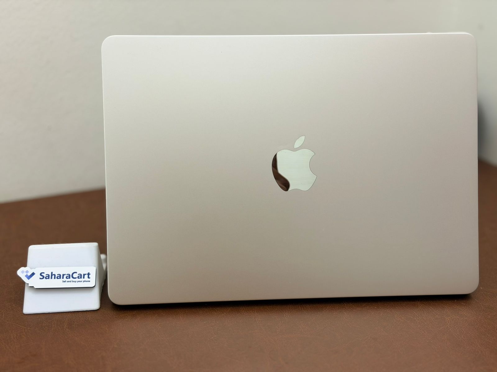 Mac book Air M3 Chip 13 inch 8/256gb