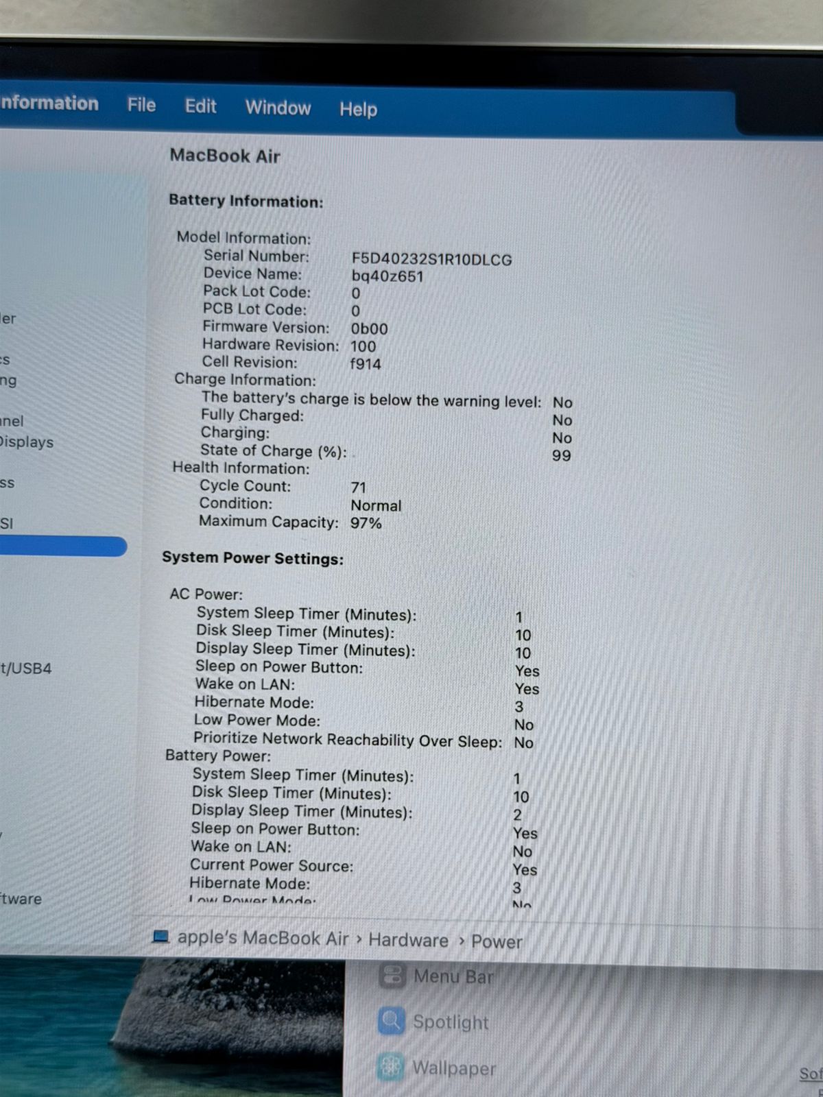 Mac book Air M3 Chip 13 inch 8/256gb