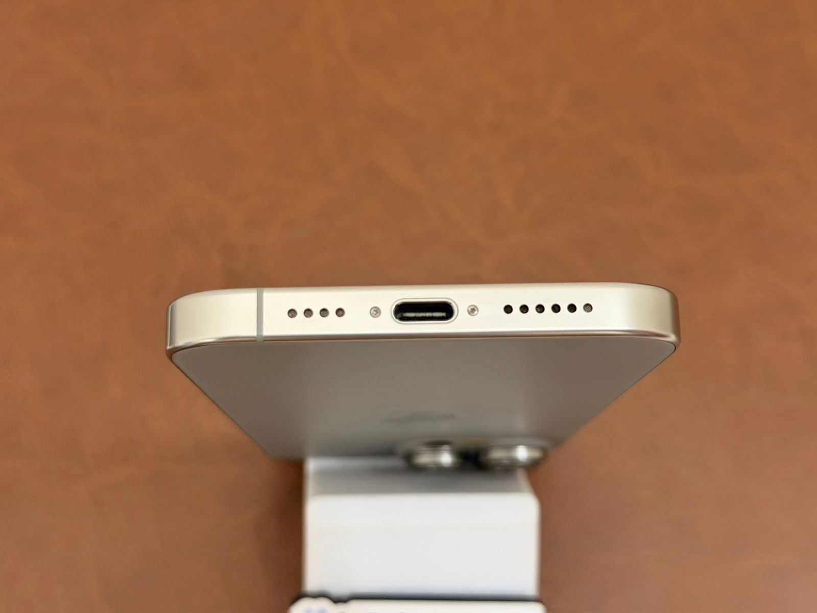 iPhone 16 Pro max 256gb full kit -indian