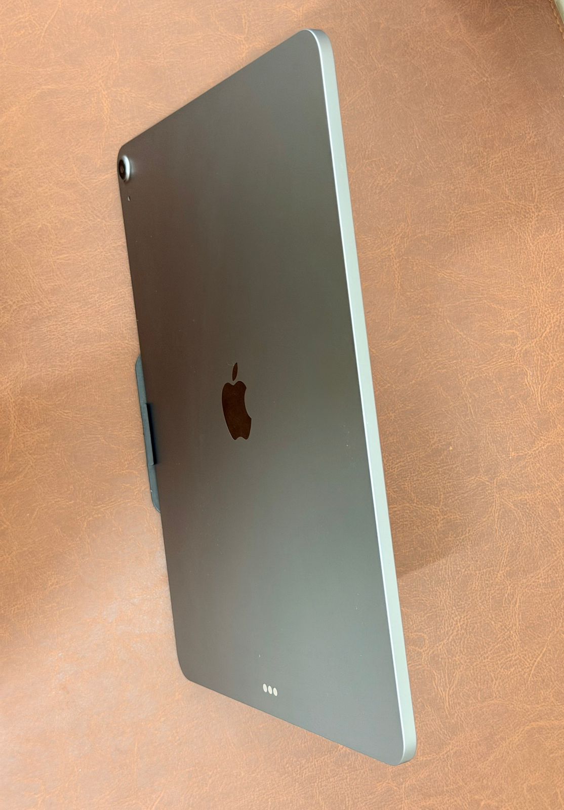 iPad Air M3 Chip 13 inch + Apple Care Plus