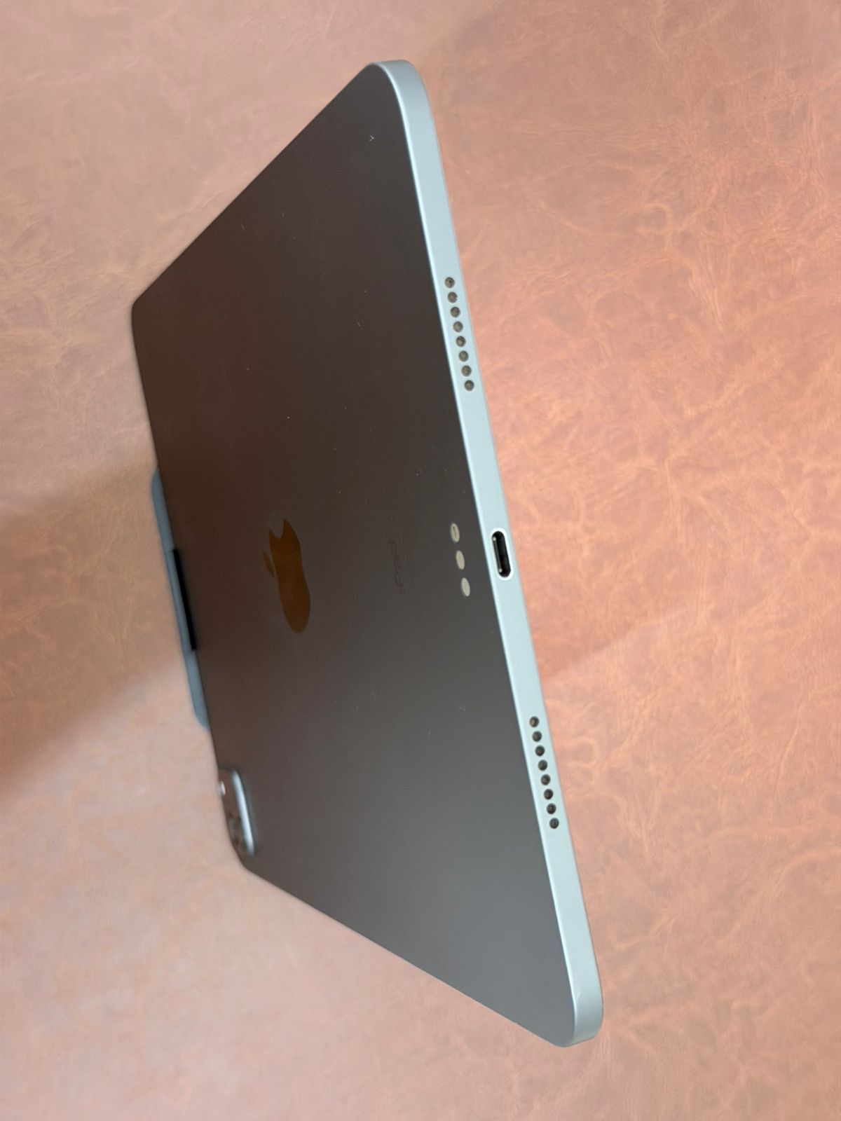 iPad Pro M1 11 inch 1TB good condition