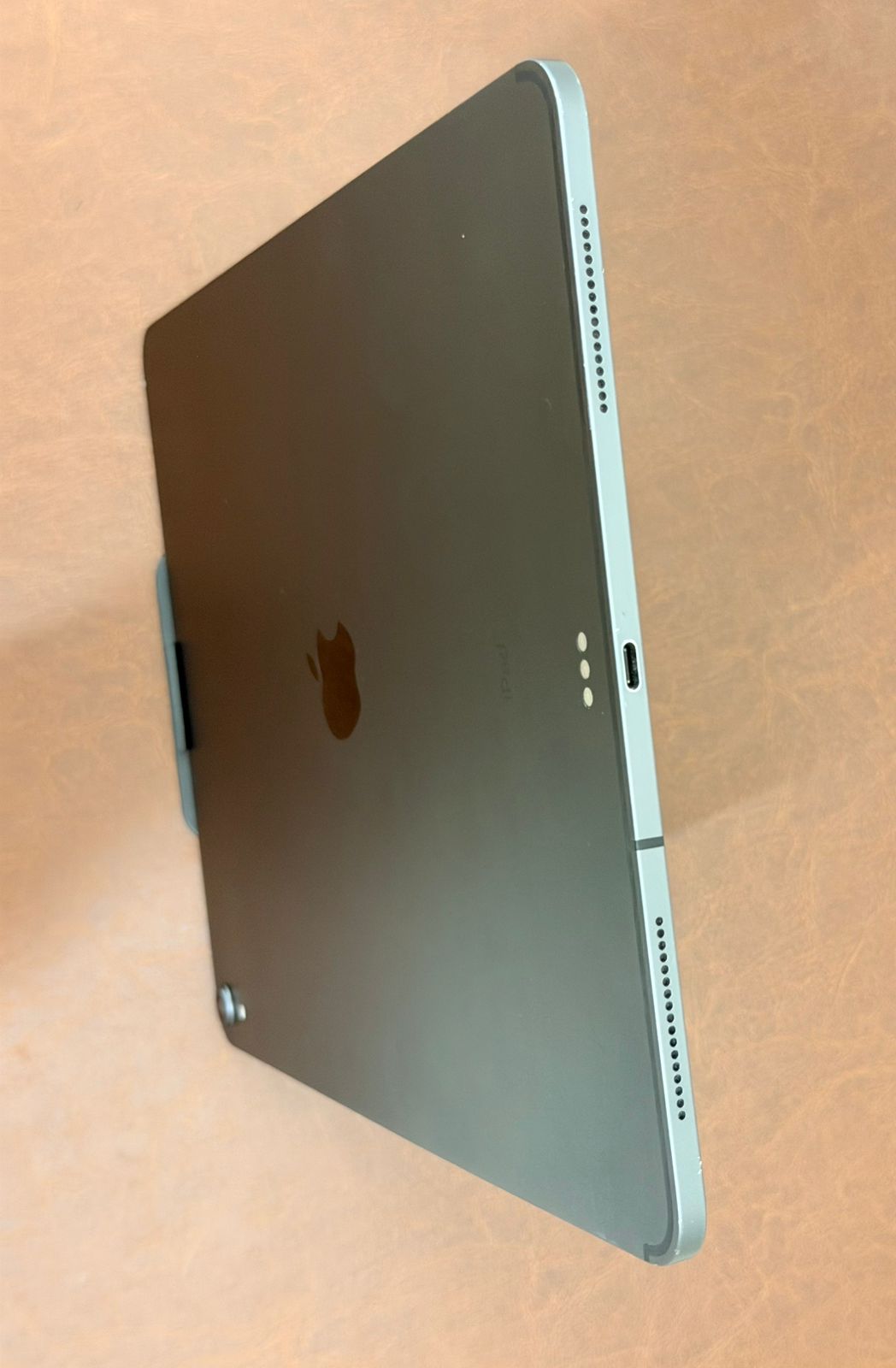 iPad Pro 3rd generation 12.9 inch cellular plus wifi