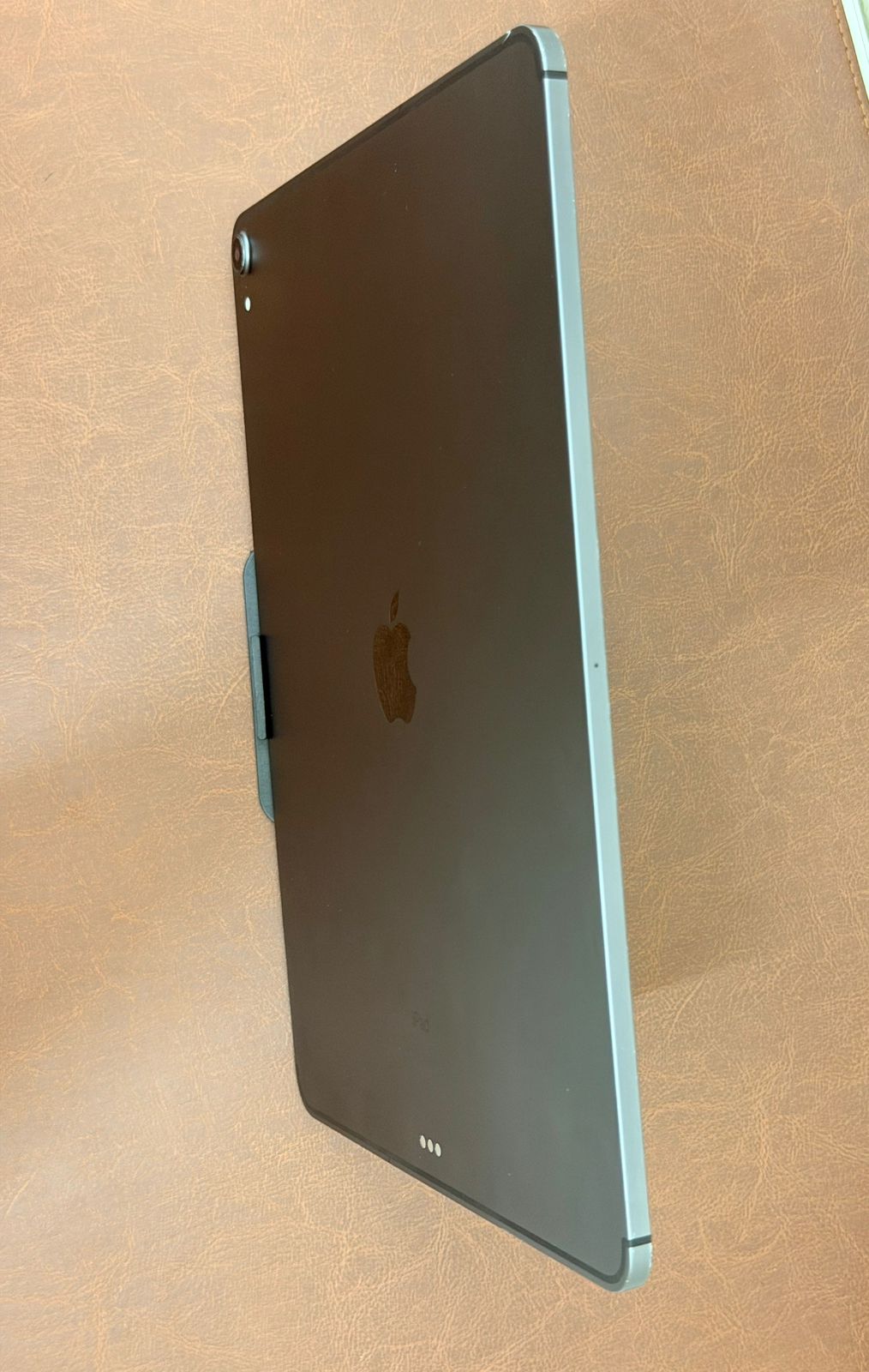 iPad Pro 3rd generation 12.9 inch cellular plus wifi