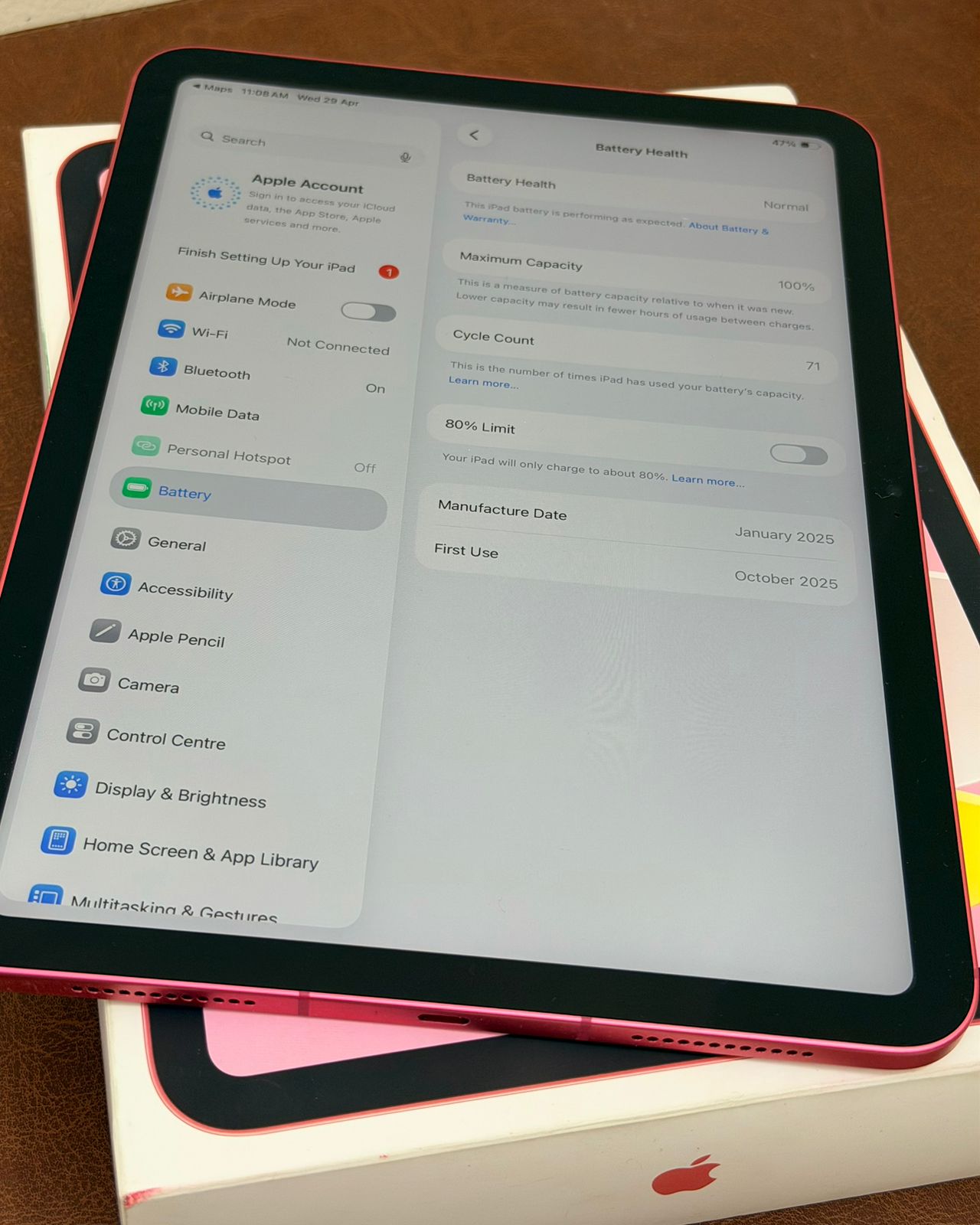 iPad A16 11th Gen cellular plus Wi-Fi- warranty