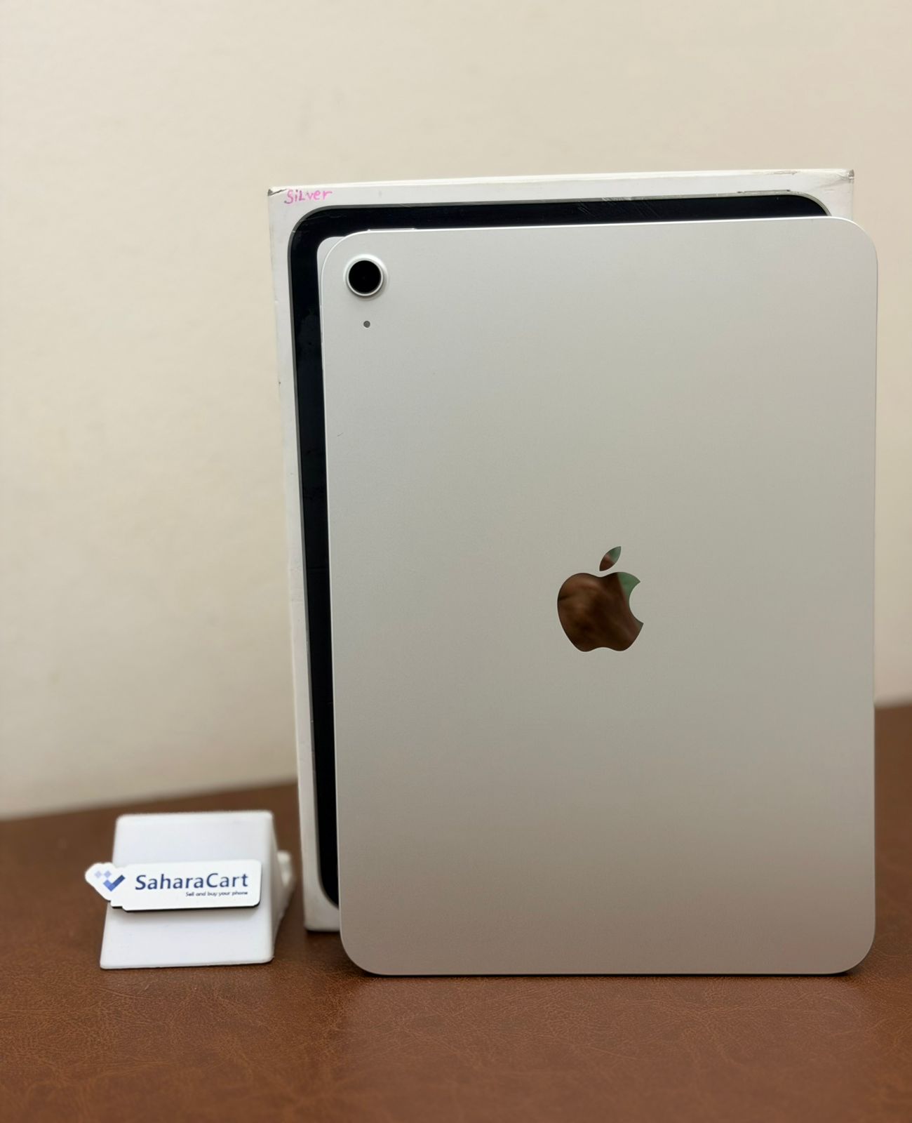 iPad A16 11th gen 128gb 6 months old