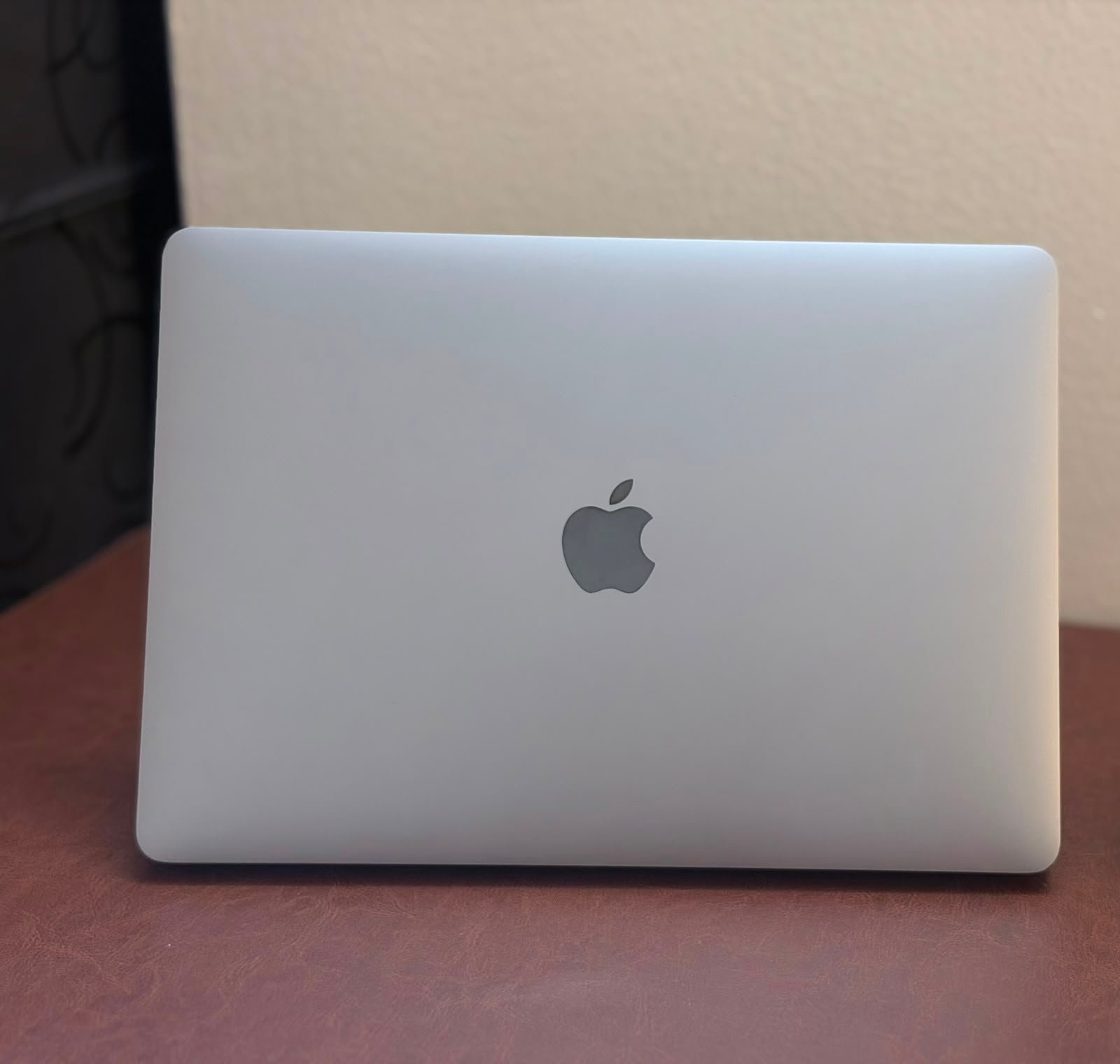 Mac Book Pro M2 with touchpad