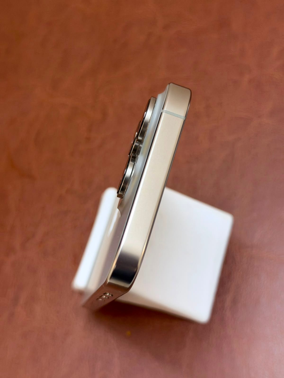 iPhone 16 pro full kit