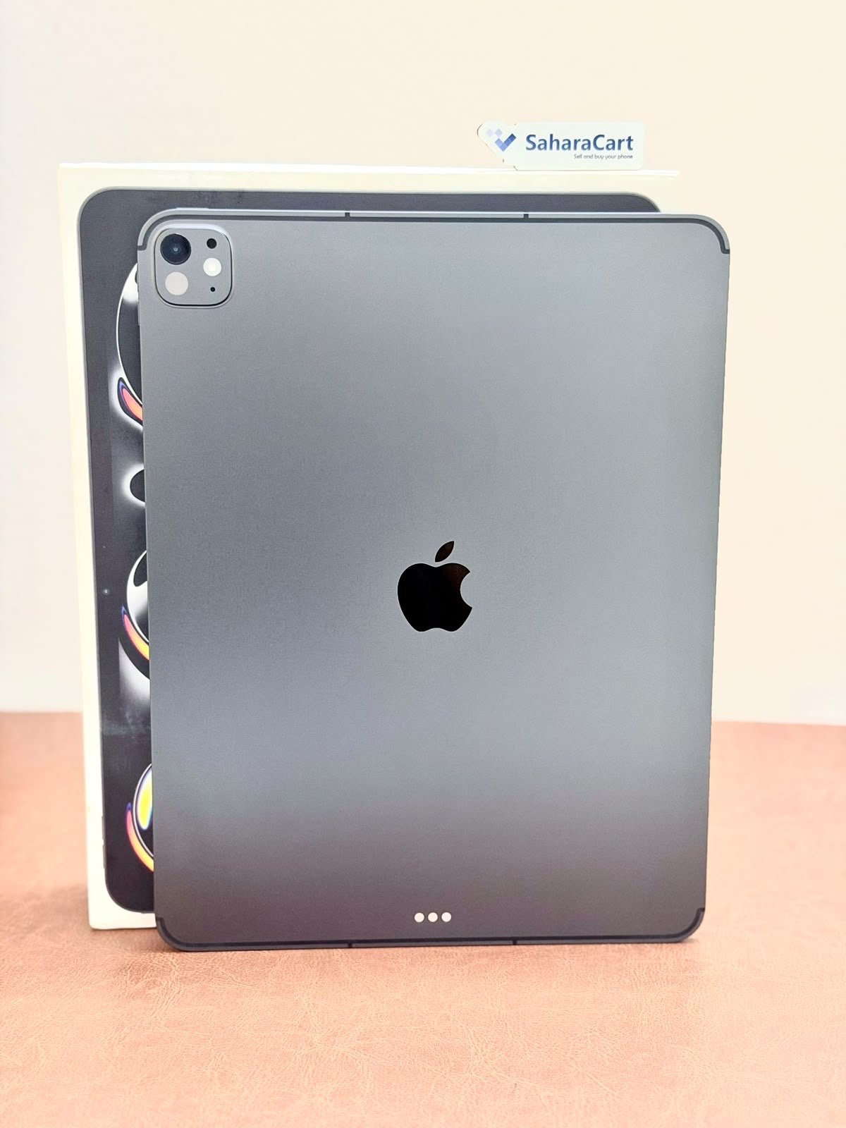 iPhad Pro M5 13 inch cellular plus Wi-Fi under warranty