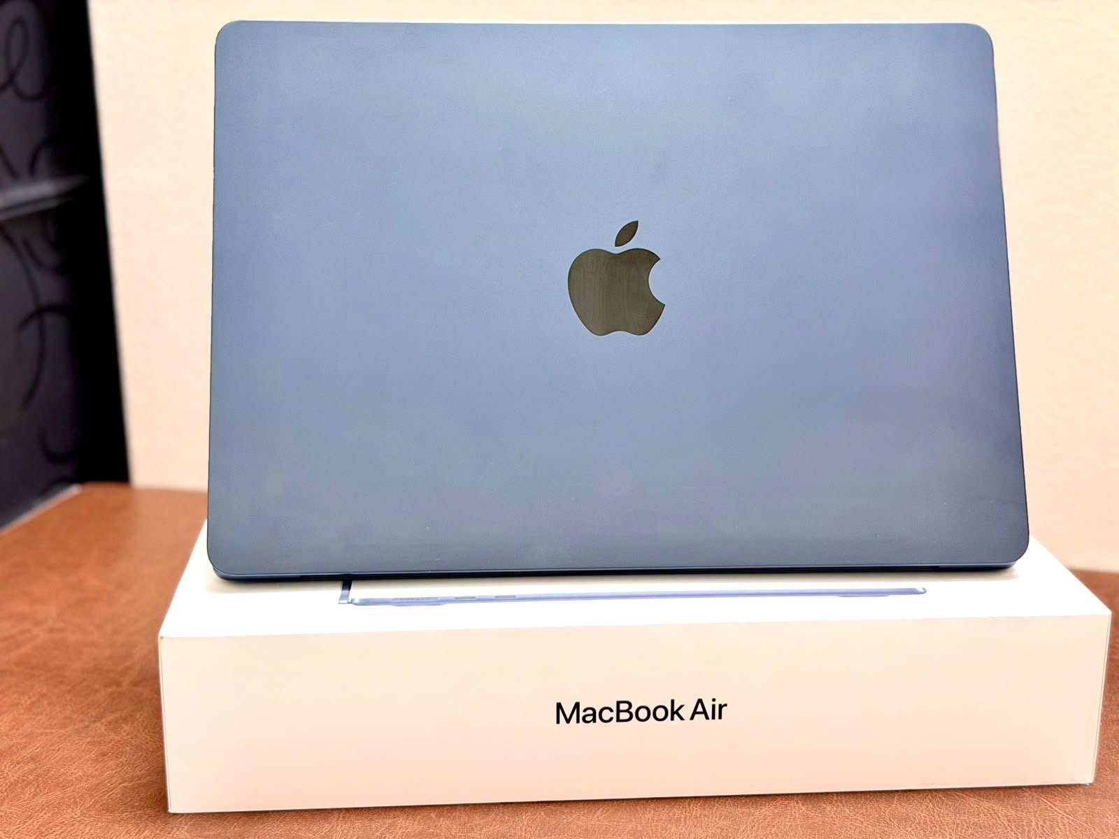 MacBook Air M5 16/512gb Just 2 month old