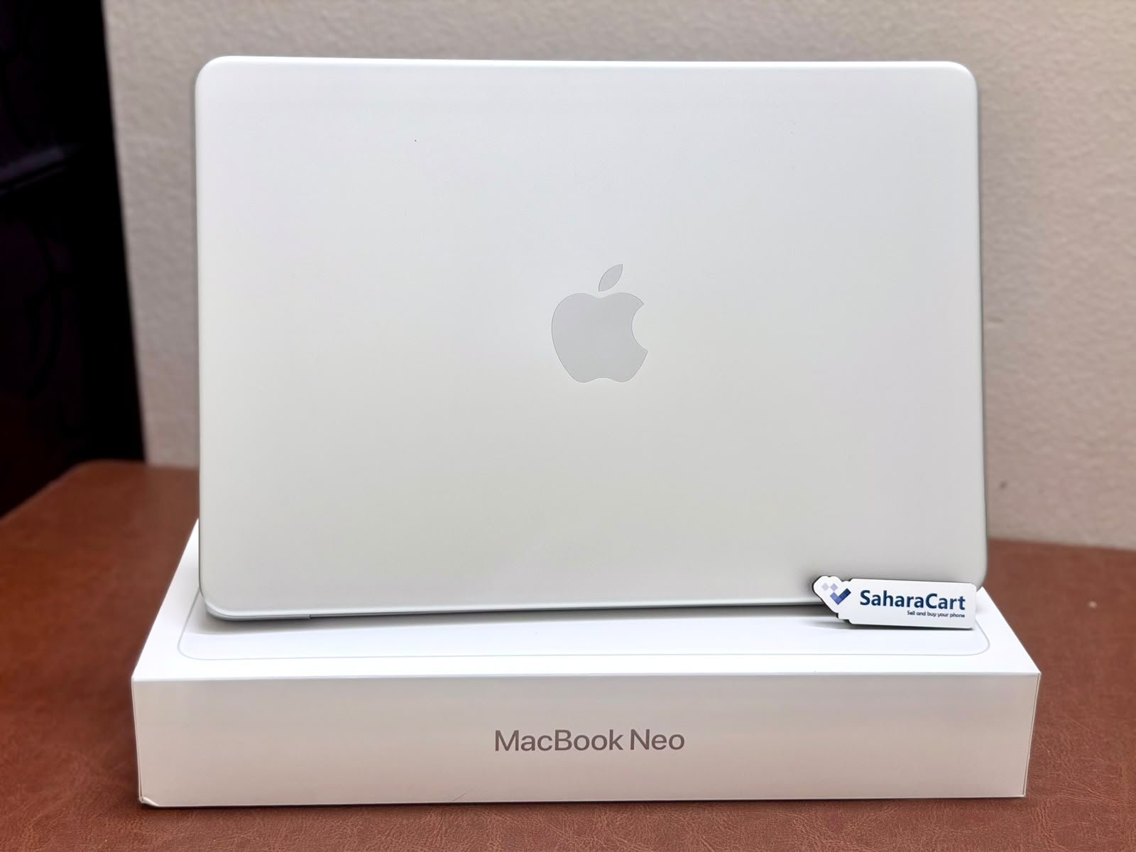Mac book Neo Just 3 months old 8/256