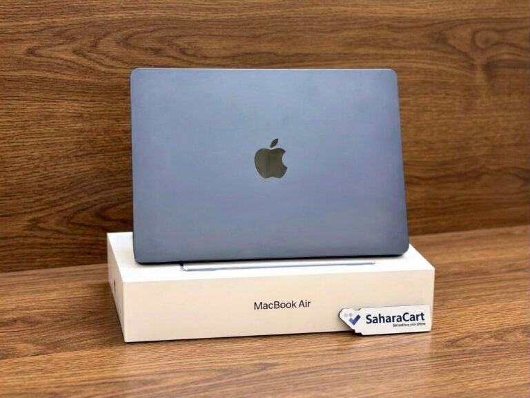 MacBook Air M5 16/512gb Just 2 month old