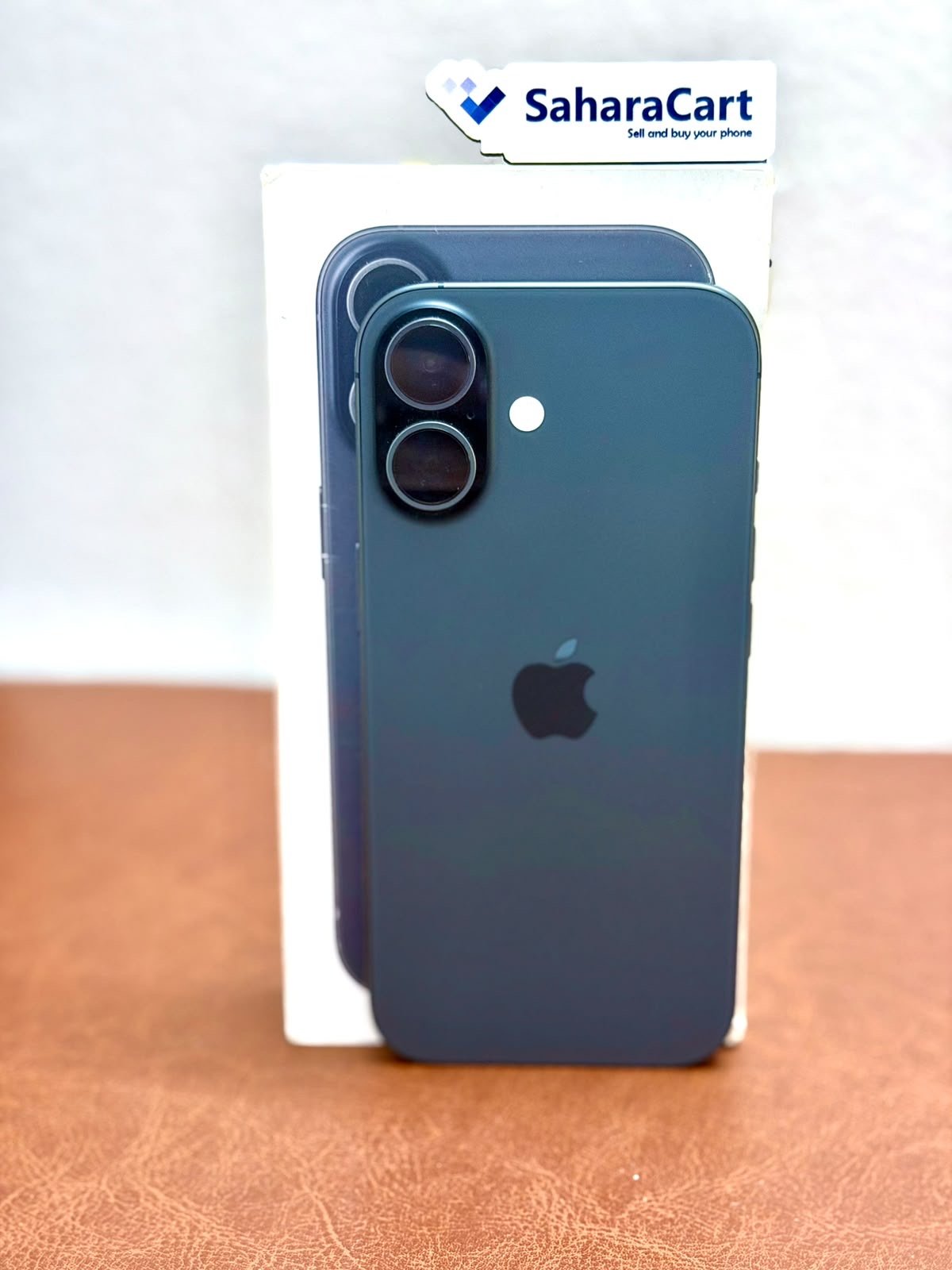 iPhone 17 256gb 3 month old full kit